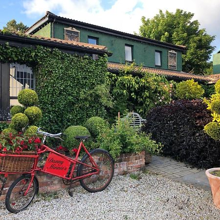 Danny Minnies Country House Annagry ภายนอก รูปภาพ